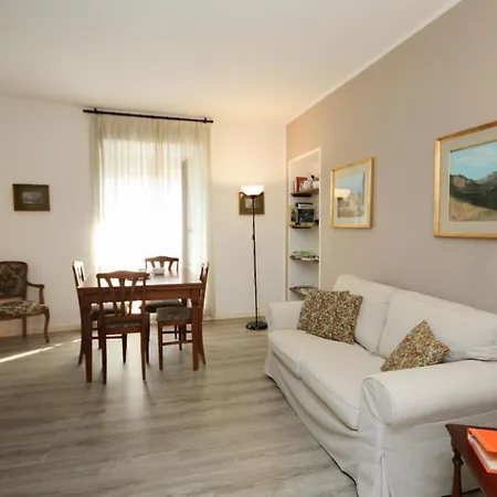 Apartman Laura Central Position